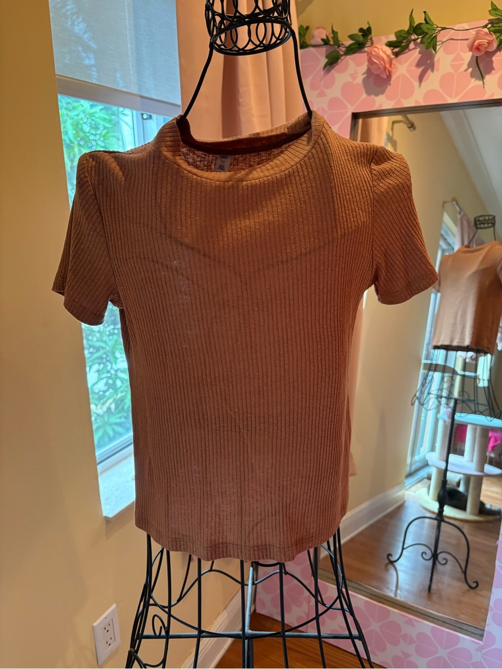 bp Ribbed Short-Sleeve Tee in Camel Brown